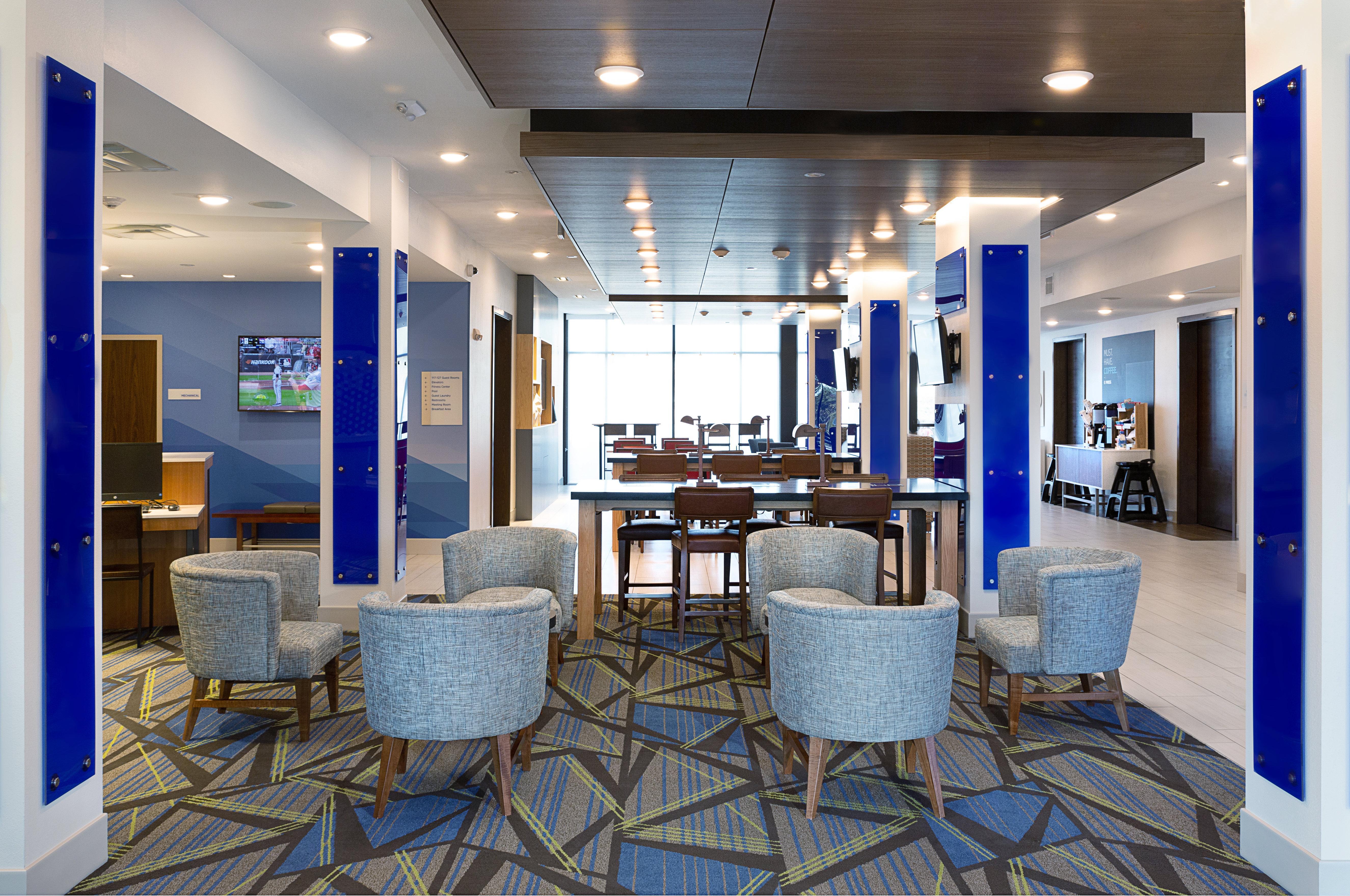 Holiday Inn Express & Suites - Wentzville St Louis West By Ihg Exterior foto